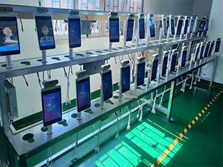 云訪客門禁人臉機